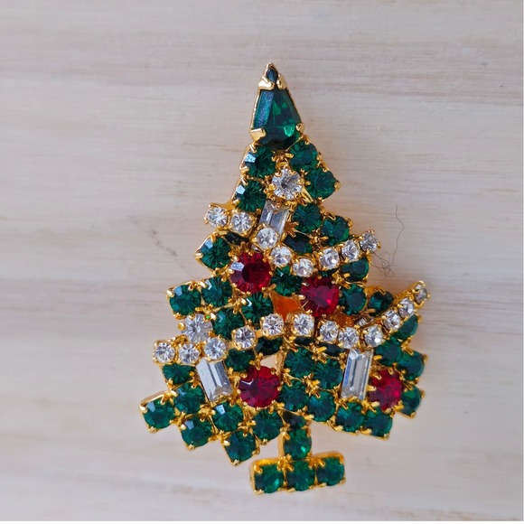 Eisenberg Ice Christmas Tree Pin Rhinestone Green Red Gold Tone‎ Brooch - Picture 3 of 16